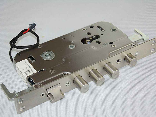 江阳24小时上门开锁公司