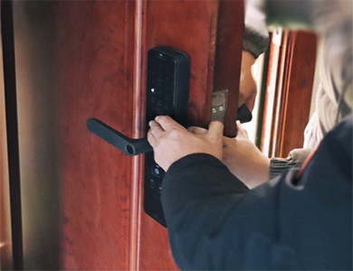 江阳24小时上门开锁公司